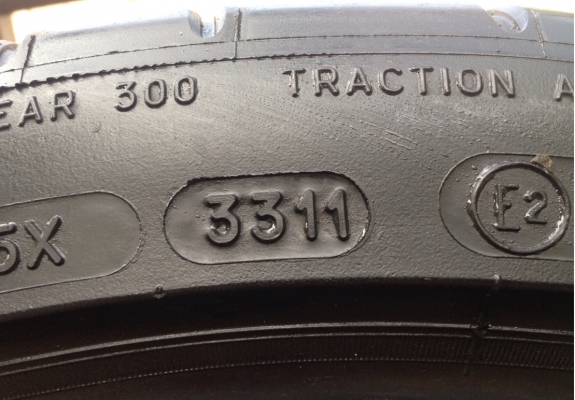 ยางรุ่นท็อปสุด Michelin Pilot super sport 245 35 19 ปลายปี11