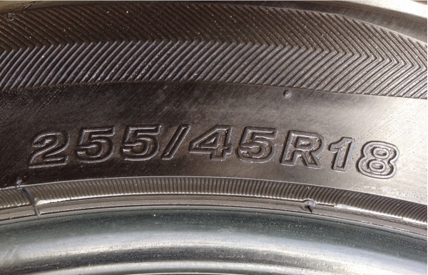 ยาง Bridgestone POTENZA S001 255 45 18 ปี13 สภาพสวย