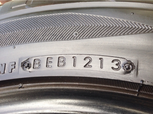 ยาง Bridgestone POTENZA S001 255 45 18 ปี13 สภาพสวย