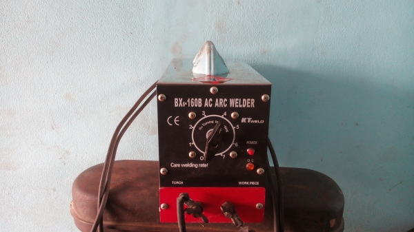 ตู้เชื่อม สภาพใหม่มากไฟ220