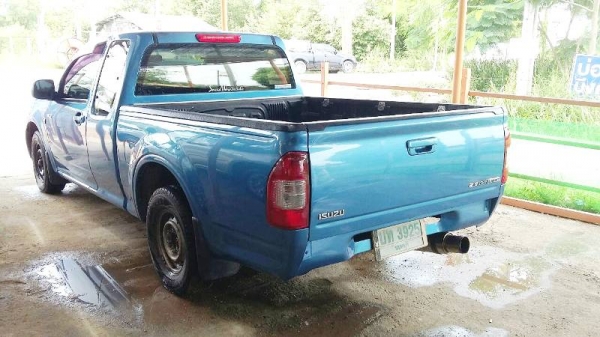 *** รถบ้านฝากขาย ***  ISUZU D-MAX SLX 2.5 ปี 05