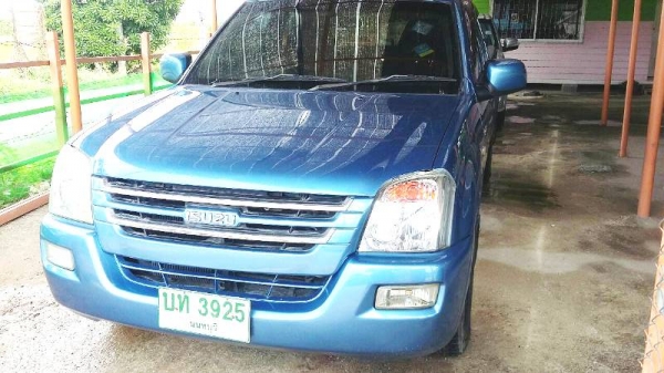 *** รถบ้านฝากขาย ***  ISUZU D-MAX SLX 2.5 ปี 05