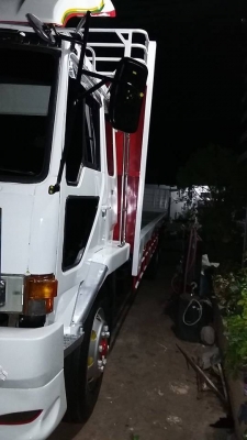 ขายรถบรรทุก10ล้อ มิตซูบิชิ ฟูโซ่195ยาว7.8ม.แอร์ วิทยุ ฟิวม์ครบ พร้อมใช้