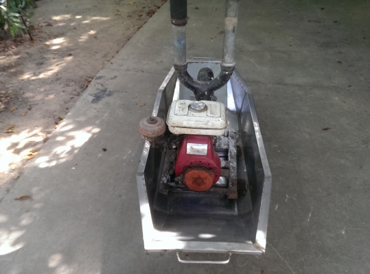 ขายเรือพ้นน้ำพร้อมครื่องพร้อมใช้งาน