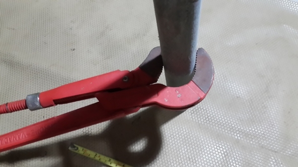 คอม้าจับท่อ ใช้งานๆครับ คอม้าจับท่อ ใช้งานๆครับ