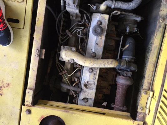 รถขุดมี 3 คัน ขายเหมา 1.4 ล้านPC200-5 รถจอด ไม่ได้ทำงาน รถใช้งานได้ปกติ ไฟฟ้าครบ เอวแน่น รถดีแต่สีไม่ค่อยสวย มีเอกสารอินวอยล์2 คัน