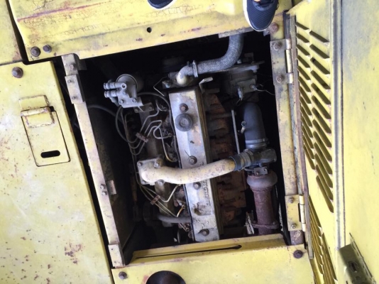 รถขุดมี 3 คัน ขายเหมา 1.4 ล้านPC200-5 รถจอด ไม่ได้ทำงาน รถใช้งานได้ปกติ ไฟฟ้าครบ เอวแน่น รถดีแต่สีไม่ค่อยสวย มีเอกสารอินวอยล์2 คัน