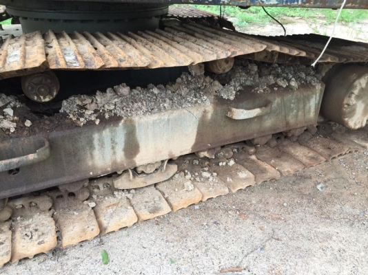 รถขุดมี 3 คัน ขายเหมา 1.4 ล้านPC200-5 รถจอด ไม่ได้ทำงาน รถใช้งานได้ปกติ ไฟฟ้าครบ เอวแน่น รถดีแต่สีไม่ค่อยสวย มีเอกสารอินวอยล์2 คัน