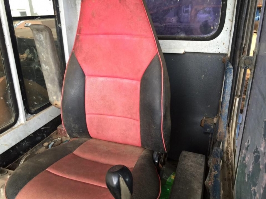 รถขุดมี 3 คัน ขายเหมา 1.4 ล้านPC200-5 รถจอด ไม่ได้ทำงาน รถใช้งานได้ปกติ ไฟฟ้าครบ เอวแน่น รถดีแต่สีไม่ค่อยสวย มีเอกสารอินวอยล์2 คัน