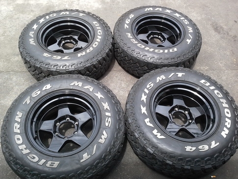 ล้อ-25 + Maxxis MT 245/75/16 ปี10 สวยๆ 1ชุด