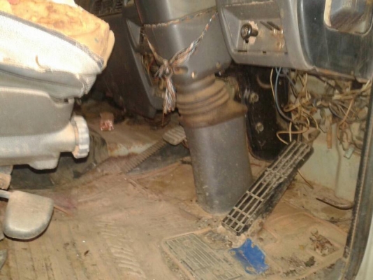 10 ล้อดั้มดิน 195 แรง HINO FM3HNLS-100098 รถสภาพดี รถห้างแท้