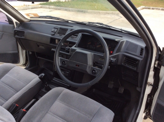 ขายรถ มิตซู แชมป์ 3 ประตู ปี92 เครื่อง 1.5 เกียร์ธรรมดา เพาเวอร์ ภายในสวยเบาะเดิมๆสวยมากสะอาด แอร์หนาว ตัวถังบางเดิมทุกชิ้น ไม่มีชนเดิมมาก แม็ก15" กว้าง 8นิ้วครึ่ง รถแต่งสวย หายาก มือเดียวป้ายแดง รับแลกรถด้วยครับ ขายรถ มิตซู แชมป์ 3 ประตู ปี92 เครื่อง 1.5 เกียร์ธรรมดา เพาเวอร์ ภายในสวยเบาะเดิมๆสวยมากสะอาด แอร์หนาว ตัวถังบางเดิมทุกชิ้น ไม่มีชนเดิมมาก แม็ก15" กว้าง 8นิ้วครึ่ง รถแต่งสวย หายาก มือเดียวป้ายแดง รับแลกรถด้วยครับ