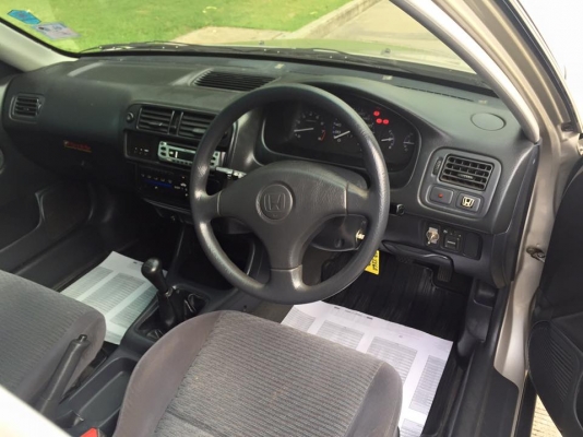 Honda Civic 1.6EXi ปี2000 เกียร์ M/T เครื่องแน่นขับดี สีสวย แม็กแต่งขอบ17"แก๊สLPG ประหยัดมาก