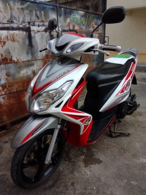 Yamaha Mio125 (ล้อแม็กซ์แท้) สีขาว-แดง รถปี55 สวยๆพร้อมเล่มครับ