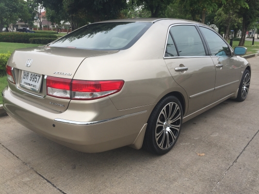 HONDA ACCORD ปี03 รถบ้านรถสวย สภาพดี เอกสารพร้อมโอน HONDA ACCORD ปี03 รถบ้านรถสวย สภาพดี เอกสารพร้อมโอน