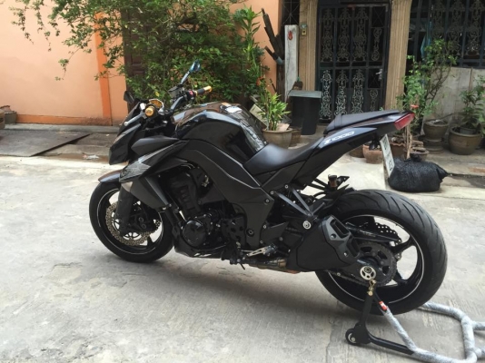 ลดราคา Z 1000 สีดำ 2012 ไมล์8,xxx สภาพ90\%เพียง 330,000งดต่อ ลดราคา Z 1000 สีดำ 2012 ไมล์8,xxx สภาพ90\%เพียง 330,000งดต่อ