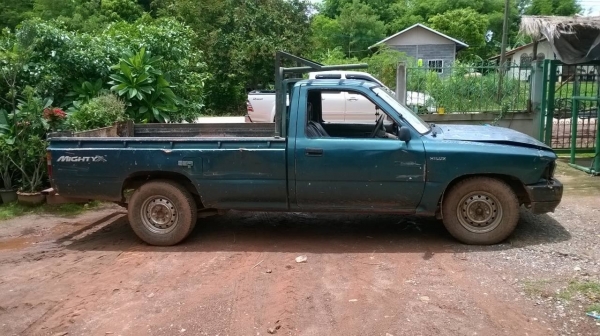 ขาย ไมตี้เอกซ์ ปี 92/2535 คัสซีสวย เครื่องดี แต่ภายนอกต้องเก็บหน่อย ทะเบียนพร้อมโอนครับ