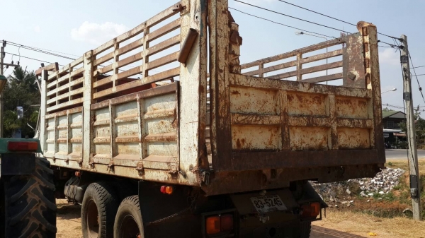 ขายด่วนHINO F18สองเพลาดั้มสภาพพร้อมใช้เดิมสุดๆราคาเบาๆโทร0856842587