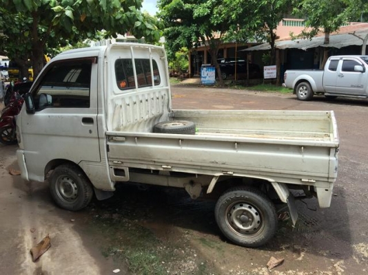 ฝากขายด่วน..ไดฮัทสุ s200 เดิมๆพร้อมใช้จริงๆ แอร์ครบ มีหน้าเล่มให้ ด่วนๆ