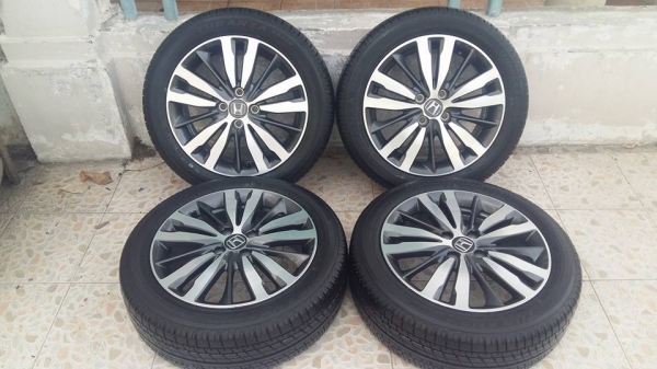 ขายล้อแม็กป้ายแดง jazz 16"พร้อมยางปี15 สนใจติดต่อเล็กคลองสามครับ 081-3747940 ขายล้อแม็กป้ายแดง jazz 16"พร้อมยางปี15 สนใจติดต่อเล็กคลองสามครับ 081-3747940