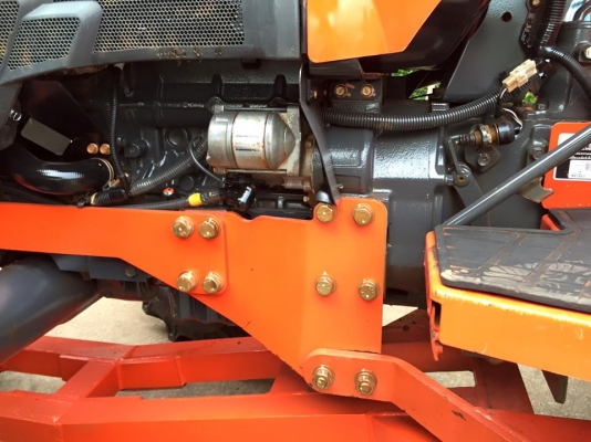 ขายรถไถ Kubota L3608(4WD) พร้อมใบมีดและผานพรวนช้าง รถไร่ 570ชั่วโมงพร้อมใช้งาน