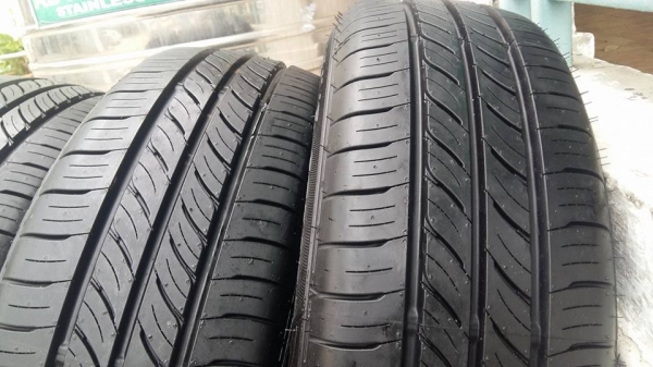 ขายยางป้ายแดง dunlop enasave ec300 185/60r15 ผลิตสัปดาห์ที่ 11 ปี15 สนใจติดต่อเล็กคลองสามครับ 081-3747940 ขายยางป้ายแดง dunlop enasave ec300 185/60r15 ผลิตสัปดาห์ที่ 11 ปี15 สนใจติดต่อเล็กคลองสามครับ 081-3747940