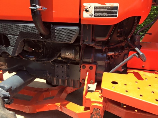 ขายรถไถKubota L3408 (4WD) พร้อมใบมีดหน้าและผานพรวน รถพร้อมใช้งาน