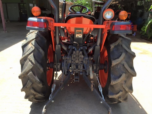 ขายรถไถKubota L3408 (4WD) พร้อมใบมีดหน้าและผานพรวน รถพร้อมใช้งาน
