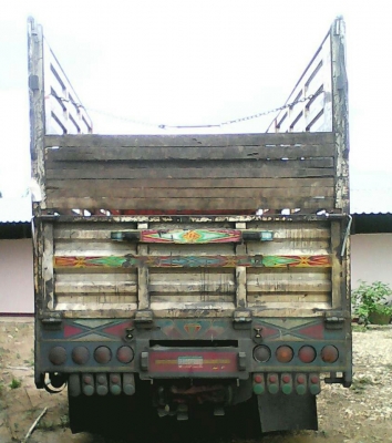 สิบล้อ TFR 33 M2Y 210 ปี46 เพาเดียว สภาพดีสวยเดิมบาง รถวิ่งงานประจำ เอกสารลงเล่มแล้ว ทะเบียนพร้อมโอน (( ราคา 880,000บ )) ต่อรองได้