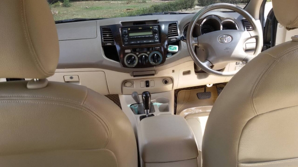 vigo เบนซิน2.7vvti ตัว4wd มือดียว สภาพสวยๆๆๆ