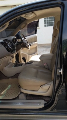 vigo เบนซิน2.7vvti ตัว4wd มือเดียว เดิมบางทั้งคัน