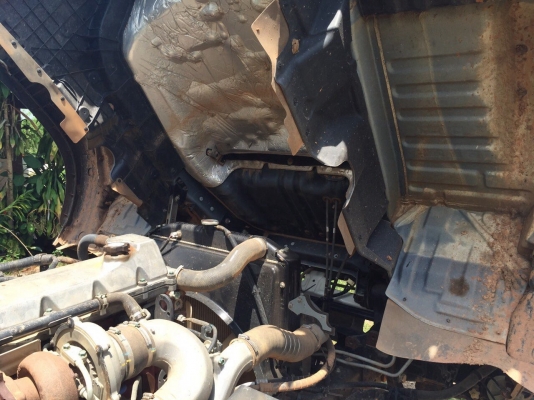 ขายรถ6ล้อดั้มพ์ HINO FG8JGLD เครื่อง 212แรงม้า ปี56 ใช้ 5หมื่นกว่ากิโล สนใจโทร 081-970-1072