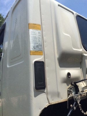 ขายรถ6ล้อดั้มพ์ HINO FG8JGLD เครื่อง 212แรงม้า ปี56 ใช้ 5หมื่นกว่ากิโล สนใจโทร 081-970-1072