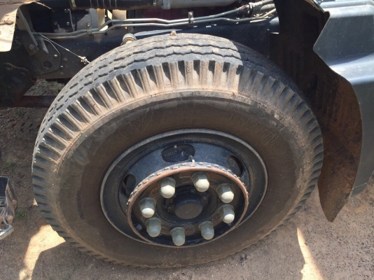 ขายรถ6ล้อดั้มพ์ HINO FG8JGLD เครื่อง 212แรงม้า ปี56 ใช้ 5หมื่นกว่ากิโล สนใจโทร 081-970-1072