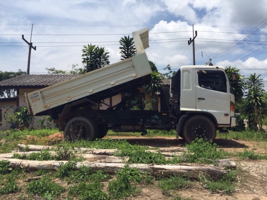 ขายรถ6ล้อดั้มพ์ HINO FG8JGLD เครื่อง 212แรงม้า ปี56 ใช้ 5หมื่นกว่ากิโล สนใจโทร 081-970-1072 ขายรถ6ล้อดั้มพ์ HINO FG8JGLD เครื่อง 212แรงม้า ปี56 ใช้ 5หมื่นกว่ากิโล สนใจโทร 081-970-1072