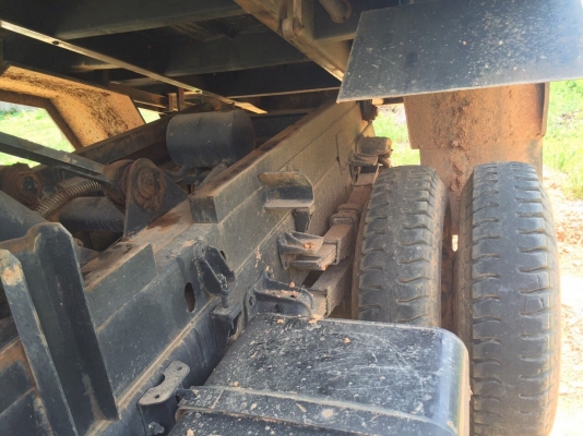 ขายรถ6ล้อดั้มพ์ HINO FG8JGLD เครื่อง 212แรงม้า ปี56 ใช้ 5หมื่นกว่ากิโล สนใจโทร 081-970-1072