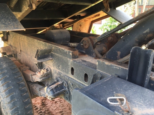 ขายรถ6ล้อดั้มพ์ HINO FG8JGLD เครื่อง 212แรงม้า ปี56 ใช้ 5หมื่นกว่ากิโล สนใจโทร 081-970-1072