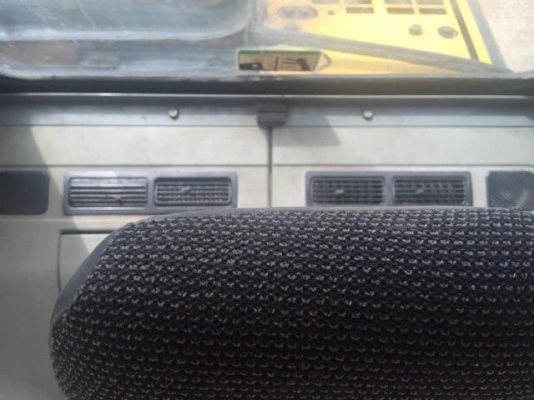 ขายรถแบคโฮ KOMATSU PC100-6 สภาพสวยพร้อมใช้ นำเข้าจากญี่ปุ่น มีVDOการทำงานให้ชมครับ