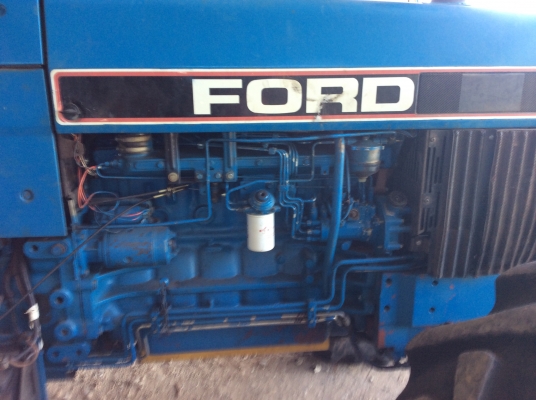 รถไถฟอร์ด 7840