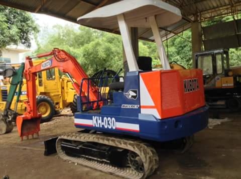 ขายรถขุด KUBOTA KH-030. Pc30 รถนำเข้าเก่านอกแท้100\% เครื่องแน่น. ปั๊มแรง การใช้งานคล่องตัว ระบบไว รถพร้อมใช้งาน เอกสารใบอินวอยครบ ขายรถขุด KUBOTA KH-030. Pc30 รถนำเข้าเก่านอกแท้100\% เครื่องแน่น. ปั๊มแรง การใช้งานคล่องตัว ระบบไว รถพร้อมใช้งาน เอกสารใบอินวอยครบ