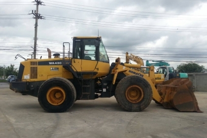มาใหม่ !! ขายรถตักล้อยาง WA430-6 ยี่ห้อ KOMATSU นำเข้าจากต่างประเทศแท้ 100\% สภาพสวย ไม่เคยใช้งานในไทย