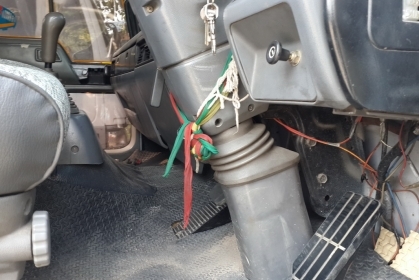 ขาย FF1J 210 แรง ติดเครน 4.5 ตัน 4 ปอก ท้องวี กะบะ 6 m โทร 088-4501277