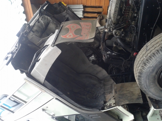 ขายหกล้อ HINO FF3H 195 แรง ขายหกล้อ HINO FF3H 195 แรง