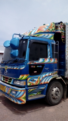 รถบรรทุกฮีโน่ มี 2 พ่วง