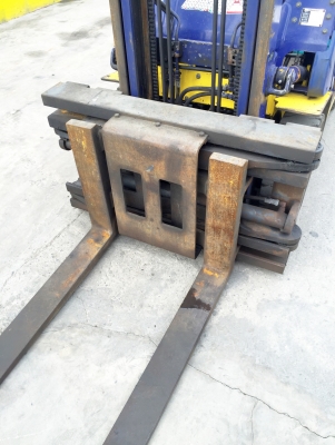 -:-*&bull;*ข า ย ร ถ ย ก นำ เ ข้ า*&bull;*-:-KOMATSU FD15-16 เครื่องดีเซล เสาสูง3เมตร เกียร์ออโต้