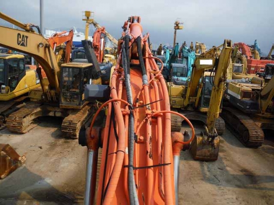 ZX135US # 69546 : รถขุด Hitachi นำเข้าจากญี่ปุ่น โทร.กุ้ง:0813062283