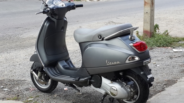 ขาาย VESPA 3V. ie ปี2013 สภาพออกห้างใหม่มากๆทะเบียนพร้อมโอน ขาาย VESPA 3V. ie ปี2013 สภาพออกห้างใหม่มากๆทะเบียนพร้อมโอน
