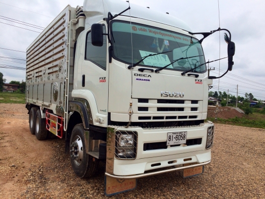 ขายด่วน. รถสิบล้อสองเพลาไม่ดั้มพ์.  Isuzu. 360. ปี57. วิ่ง. 16000. พอๆกับรถใหม่. เอกสารพร้อม