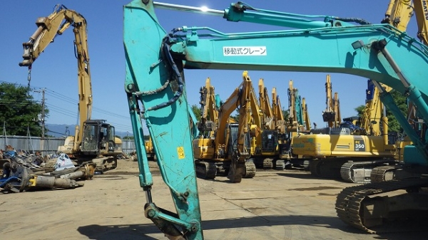 SK200-8 YN12 พร้อมบุ่งกี๋ ลายกระแทก สนใจสั่งนำเข้าติดต่อมาได้เลยครับ SK200-8 YN12 พร้อมบุ่งกี๋ ลายกระแทก สนใจสั่งนำเข้าติดต่อมาได้เลยครับ