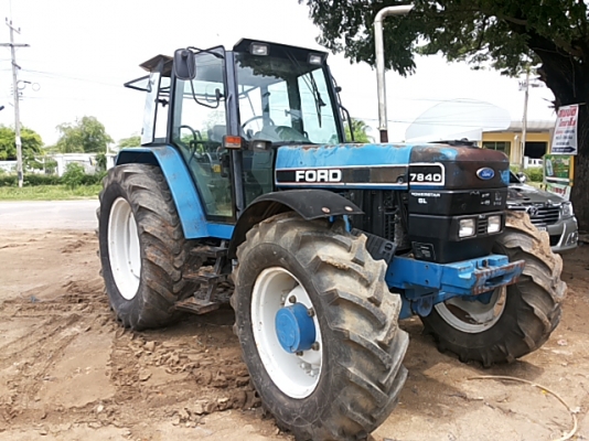 ขายรถไถ FORD NEW HOLLAND 7840 SL POWERSTAR  2 เพลา 6 สูบ คานหน้าคาราโร่  ราคา 630000
